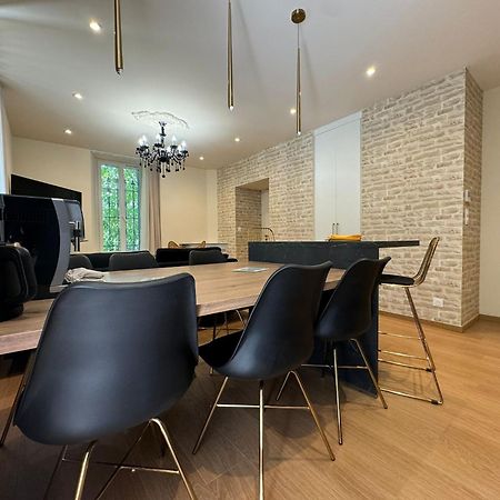 Château-Ville-Vieille Appartements Confortables Avec Vue Montagne - Residence Villa Belle Fleur מראה חיצוני תמונה