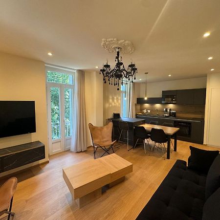 Château-Ville-Vieille Appartements Confortables Avec Vue Montagne - Residence Villa Belle Fleur מראה חיצוני תמונה