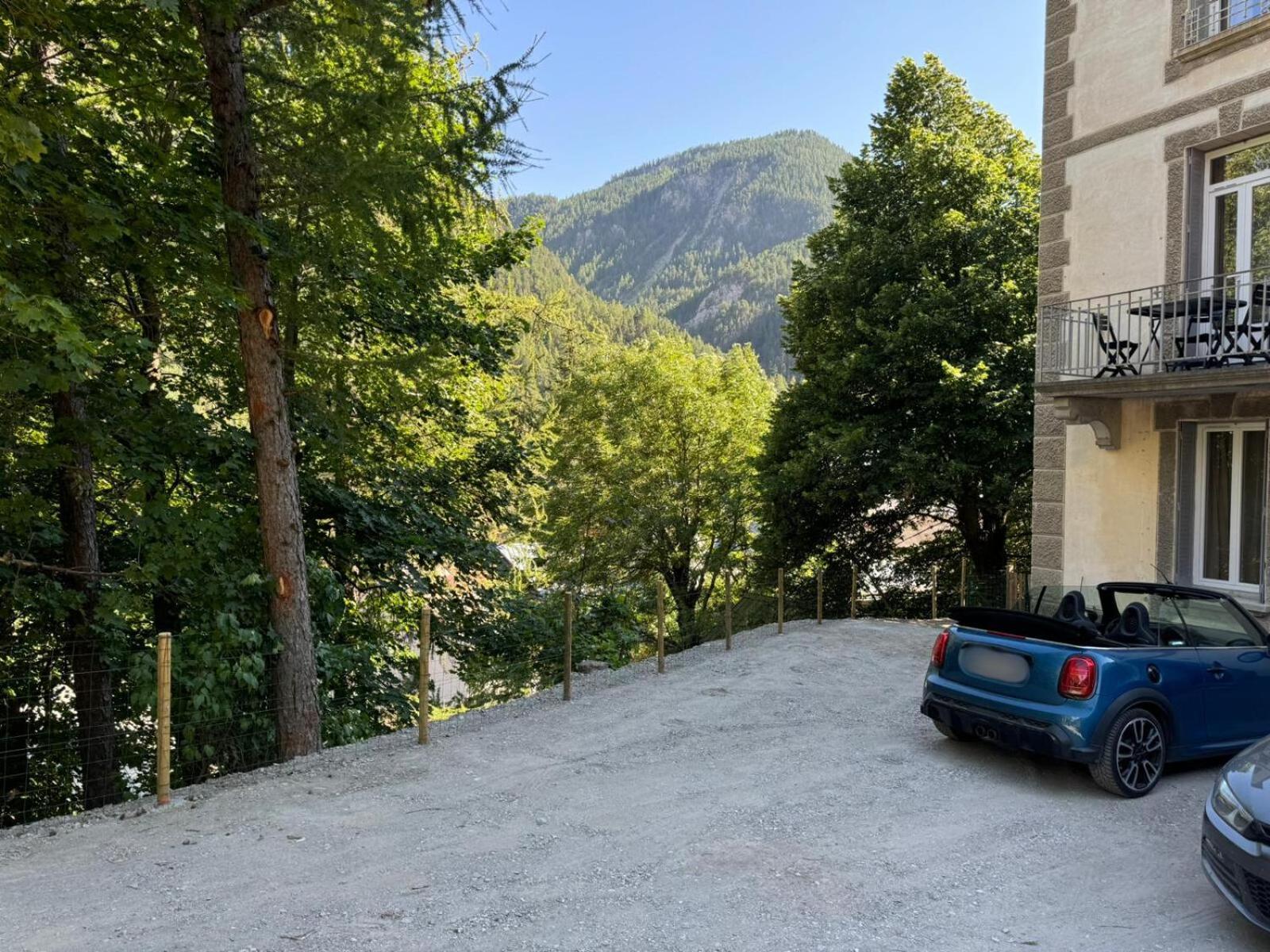 Château-Ville-Vieille Appartements Confortables Avec Vue Montagne - Residence Villa Belle Fleur מראה חיצוני תמונה